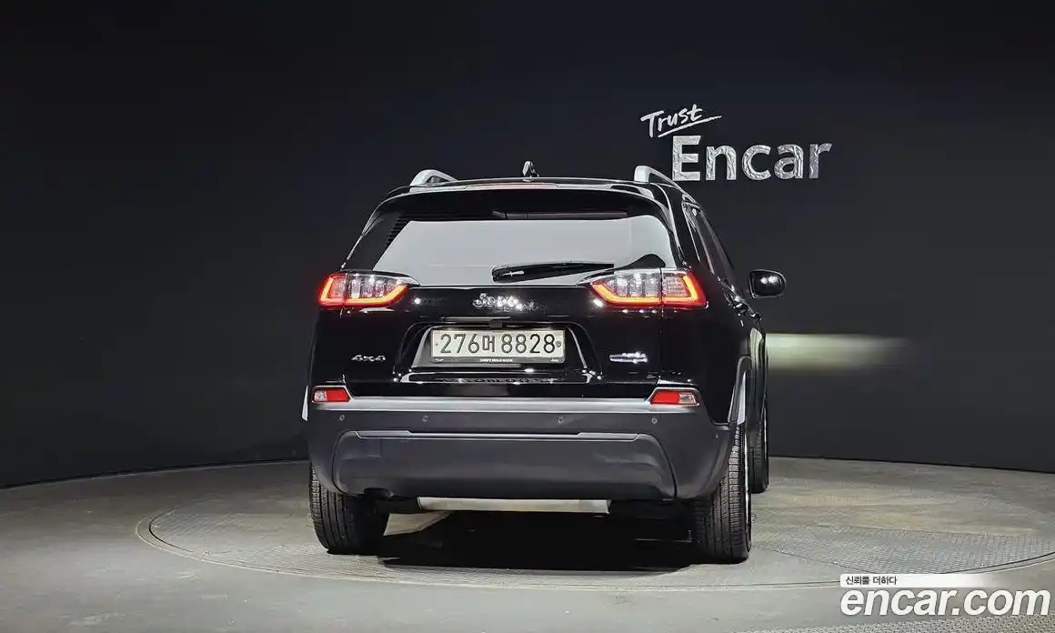 Jeep Cherokee 2019 2.4 Автомат в Москве № 232650, фото 20