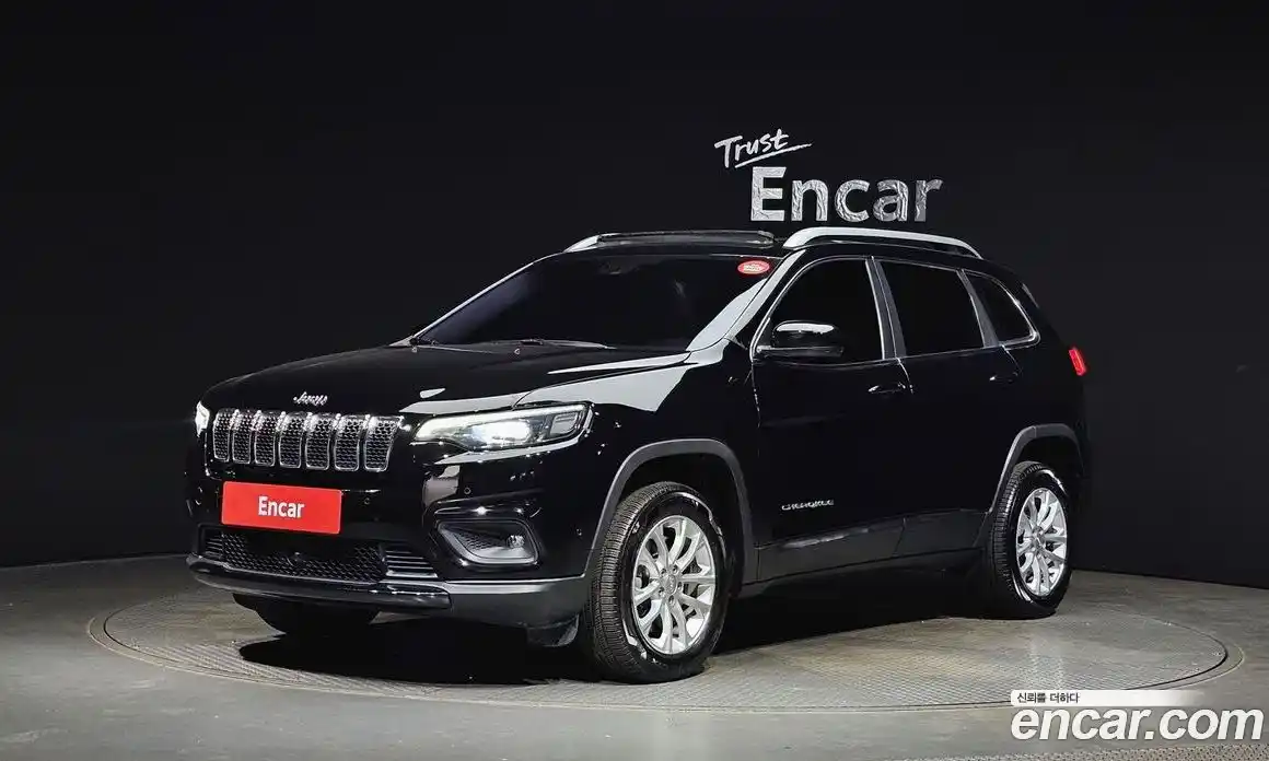 Jeep Cherokee 2019 2.4 Автомат в Москве № 232650, фото 3