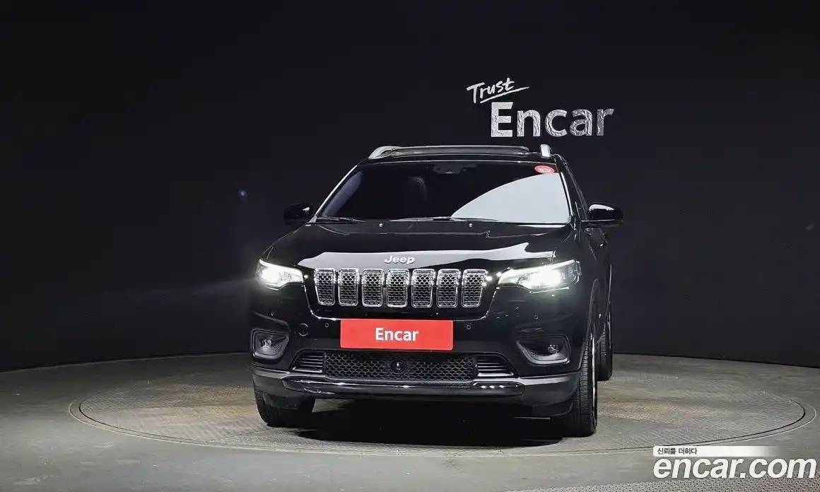 Jeep Cherokee 2019 2.4 Автомат в Москве № 232650, фото 4