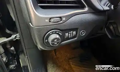 Jeep Cherokee 2019 2.4 Автомат в Москве № 232650, миниатюра 10