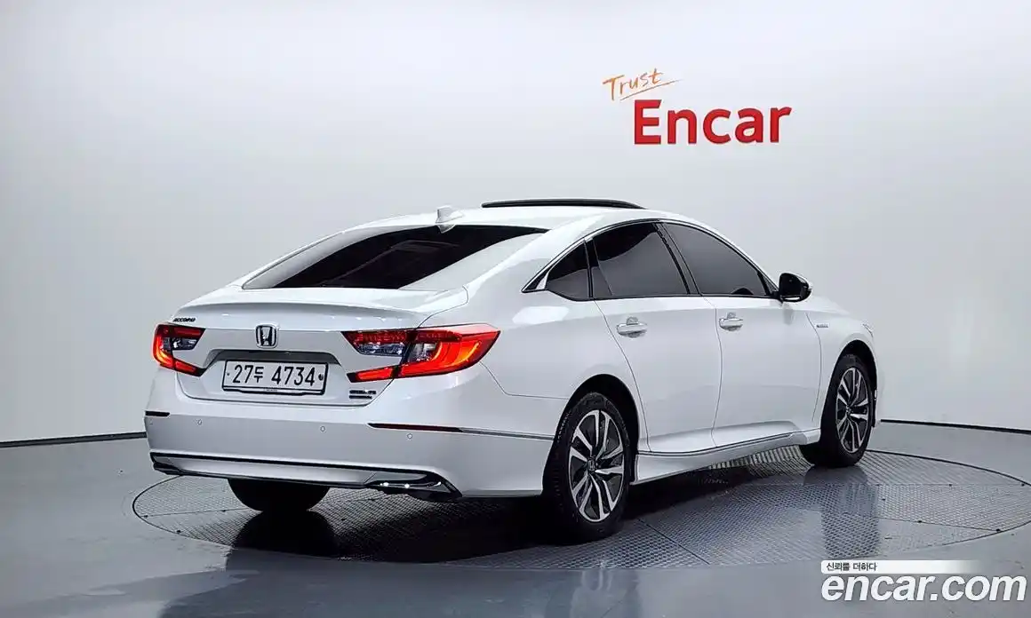 Honda Accord 2018 2.0 Автомат в Москве № 232910, фото 1