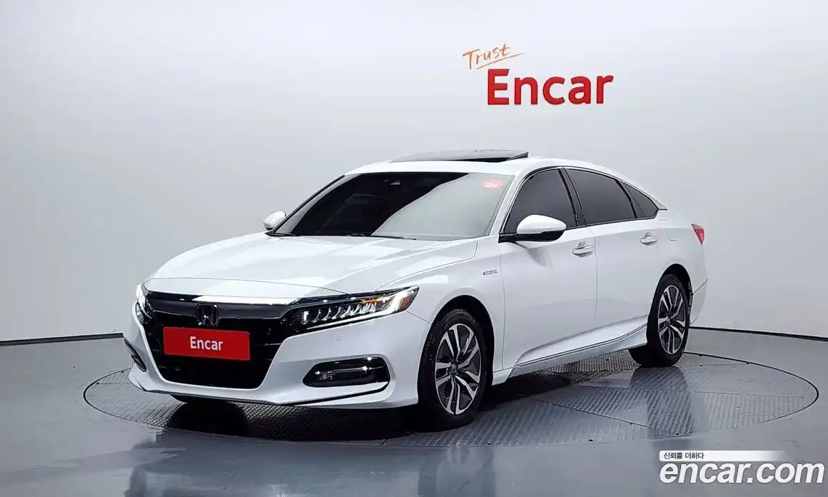 Honda Accord 2018 2.0 Автомат в Москве № 232910, фото 3