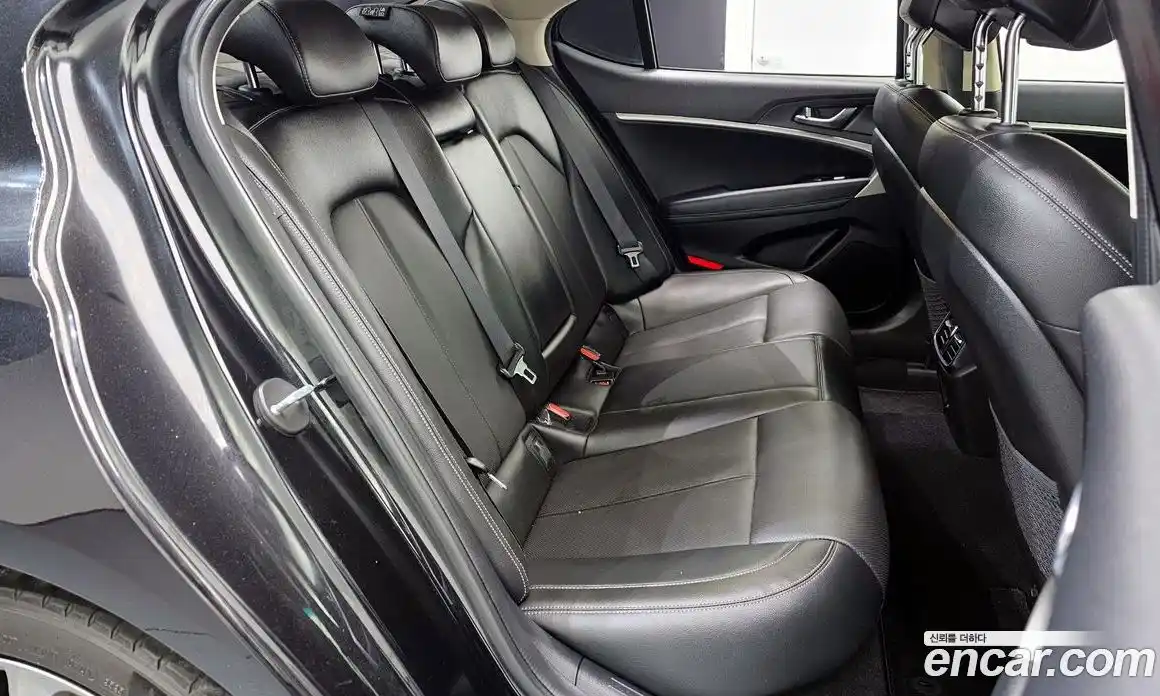 Genesis G70 2021 2.0 Автомат в Москве № 23555, фото 12