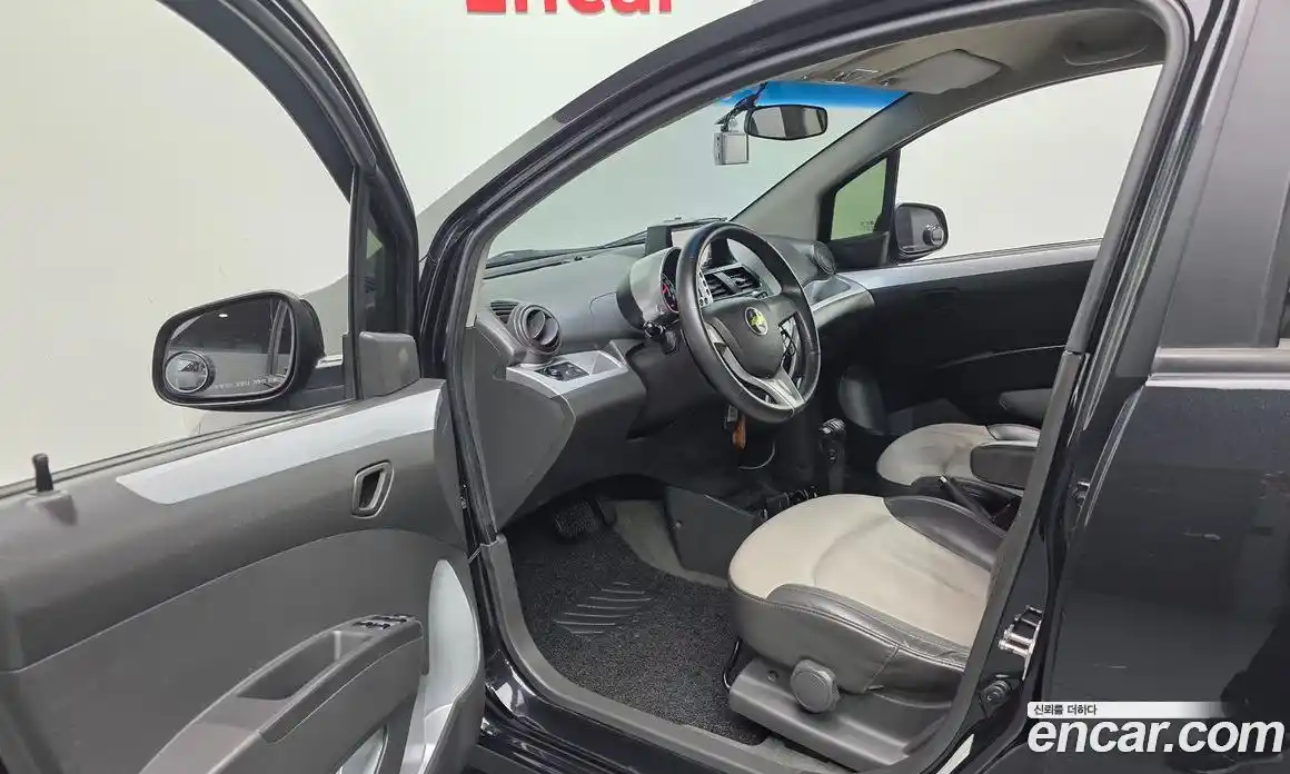 Chevrolet Matiz 2010 1.0 Автомат в Москве № 239179, фото 17