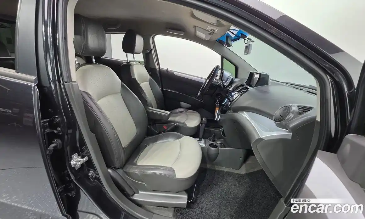 Chevrolet Matiz 2010 1.0 Автомат в Москве № 239179, фото 19