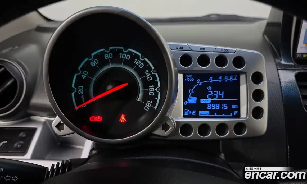 Chevrolet Matiz 2010 1.0 Автомат в Москве № 239179, фото 7