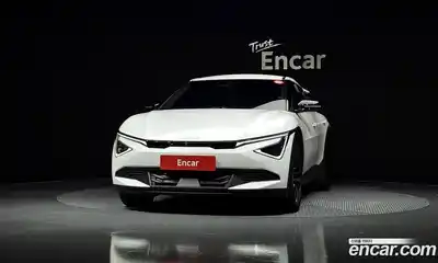 Kia EV6 2025 0.1 Автомат в Москве № 249382, миниатюра 11