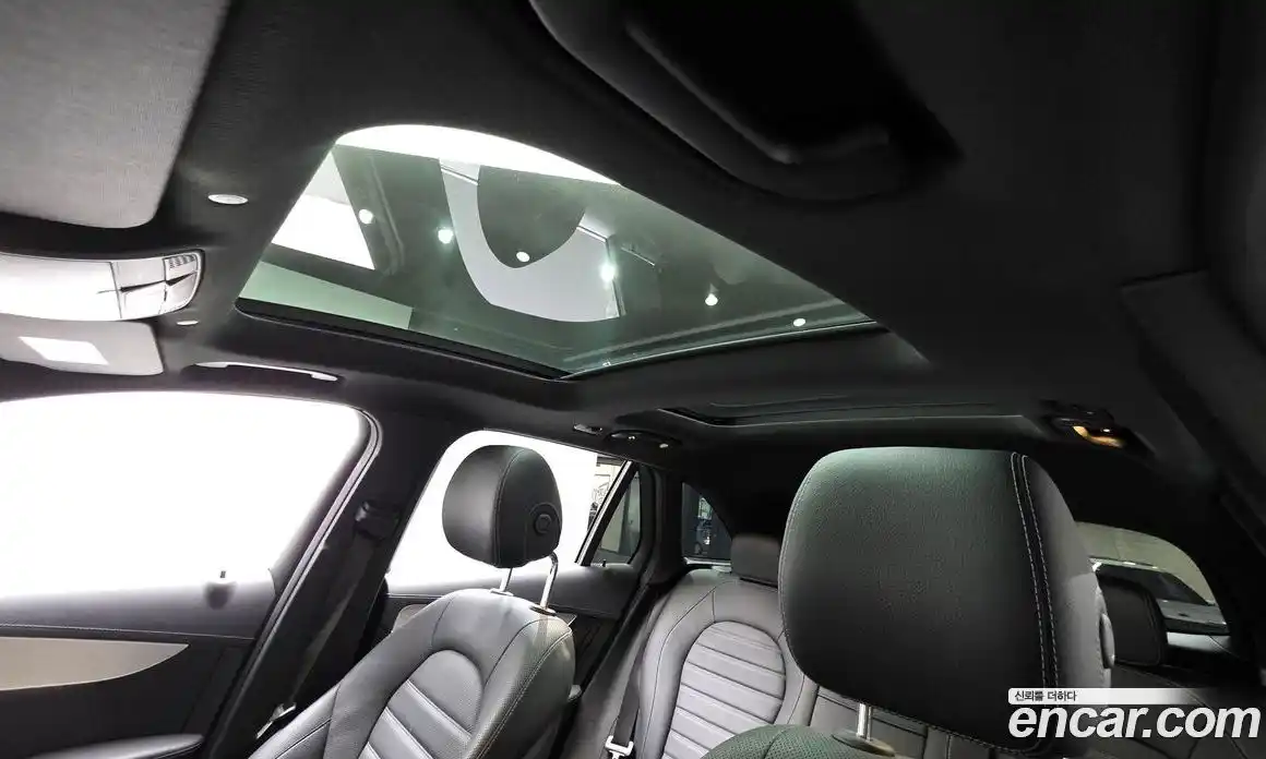 Mercedes-Benz GLC-Class 2021 2.0 Автомат в Москве № 262925, фото 13