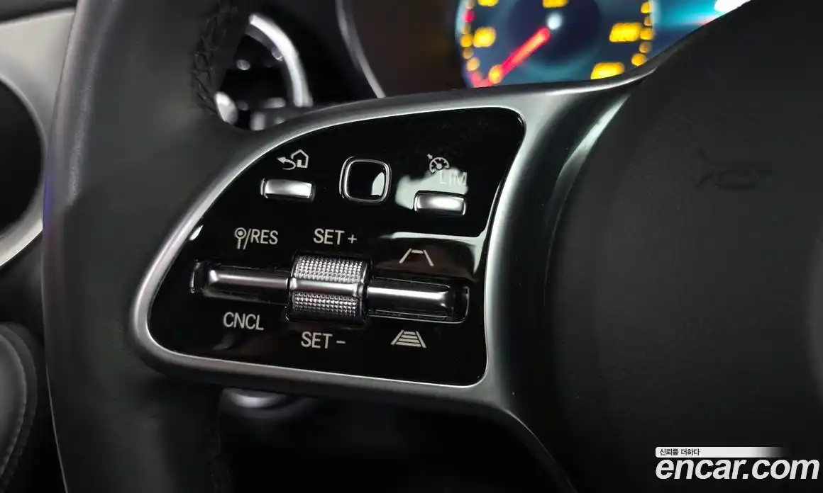 Mercedes-Benz GLC-Class 2021 2.0 Автомат в Москве № 262925, фото 17