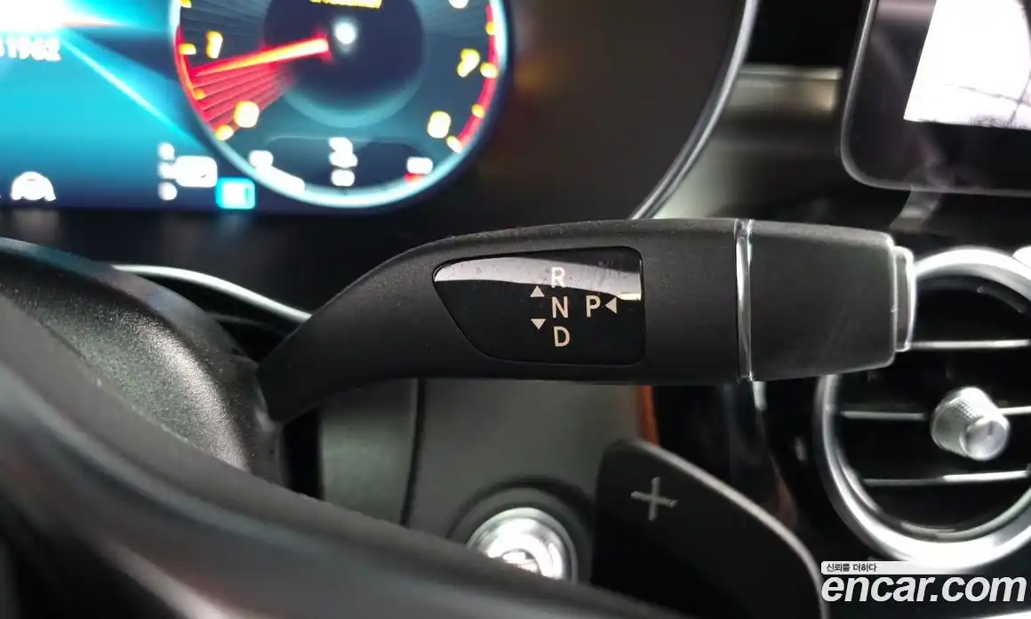 Mercedes-Benz GLC-Class 2021 2.0 Автомат в Москве № 262925, фото 8