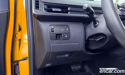 Hyundai Staria 2023 3.5 Автомат в Москве № 267277, миниатюра 3