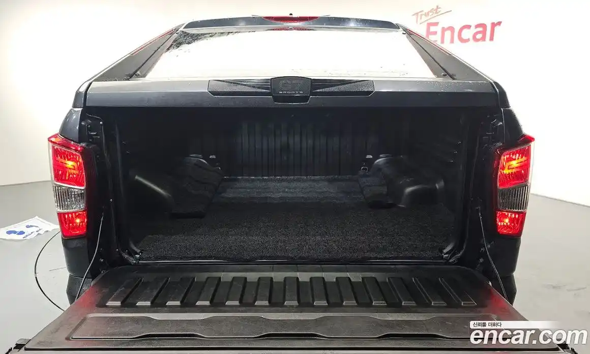 SsangYong Rexton 2019 2.2 Автомат в Москве № 26911, фото 17