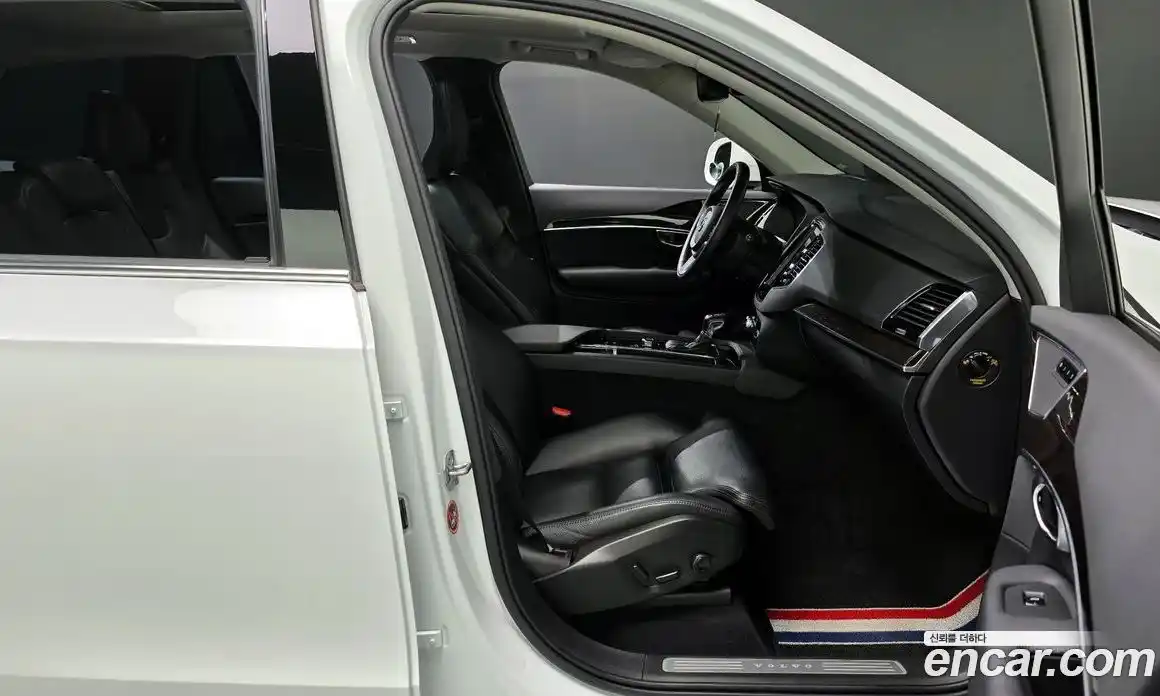Volvo XC90 2019 2.0 Автомат в Москве № 269827, фото 9