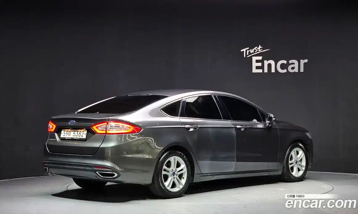 Ford Mondeo 2015 2.0 Автомат в Москве № 273417, фото 14