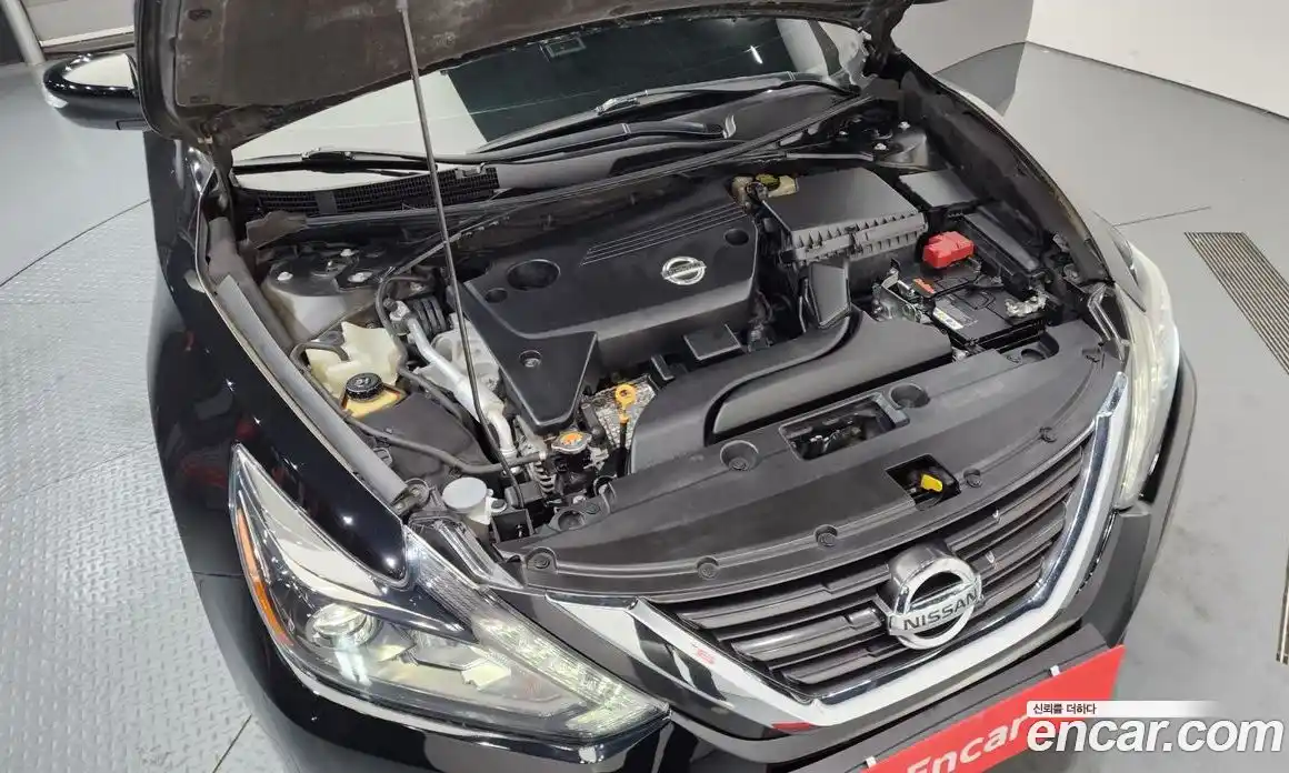 Nissan Altima 2017 2.5 Автомат в Москве № 285039, фото 10