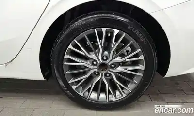 Kia K3 2022 1.6 Автомат в Москве № 288135, миниатюра 11