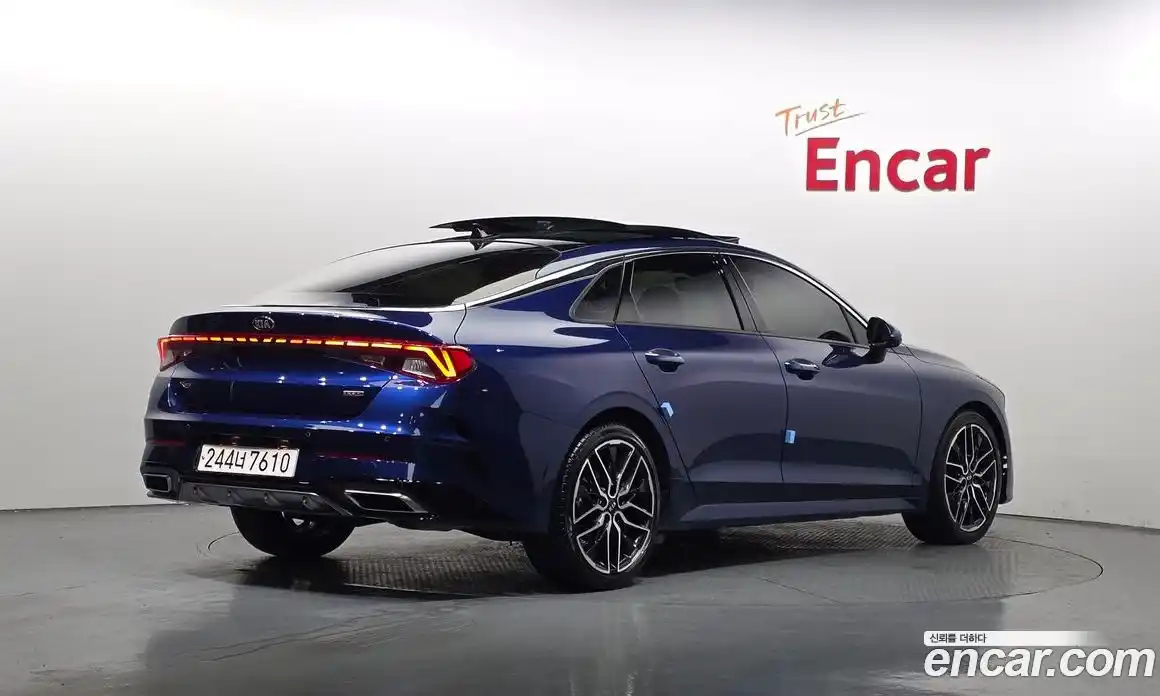 Kia K5 2021 1.6 Автомат в Москве № 288361, фото 3