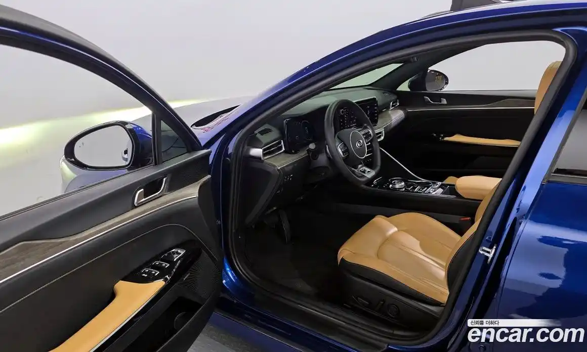 Kia K5 2021 1.6 Автомат в Москве № 288361, фото 9