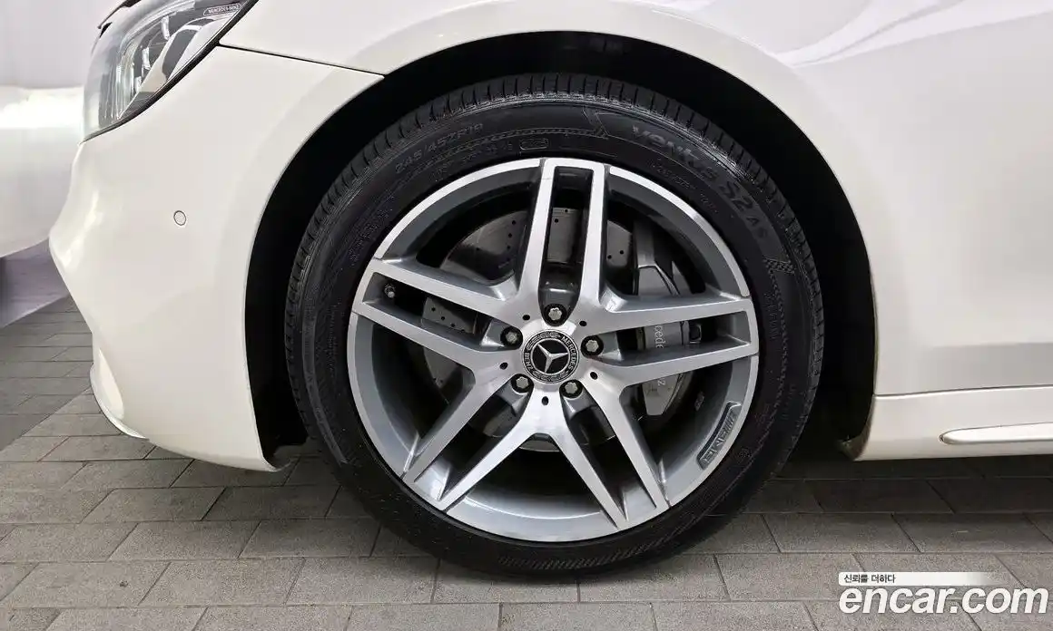 Mercedes-Benz S-Class 2020 2.9 Автомат в Москве № 292169, фото 20