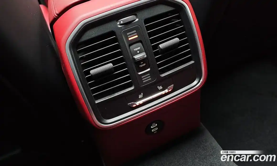 Porsche Macan 2023 2.9 Автомат в Москве № 294083, фото 16