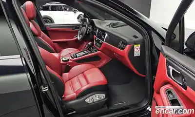 Porsche Macan 2023 2.9 Автомат в Москве № 294083, миниатюра 2