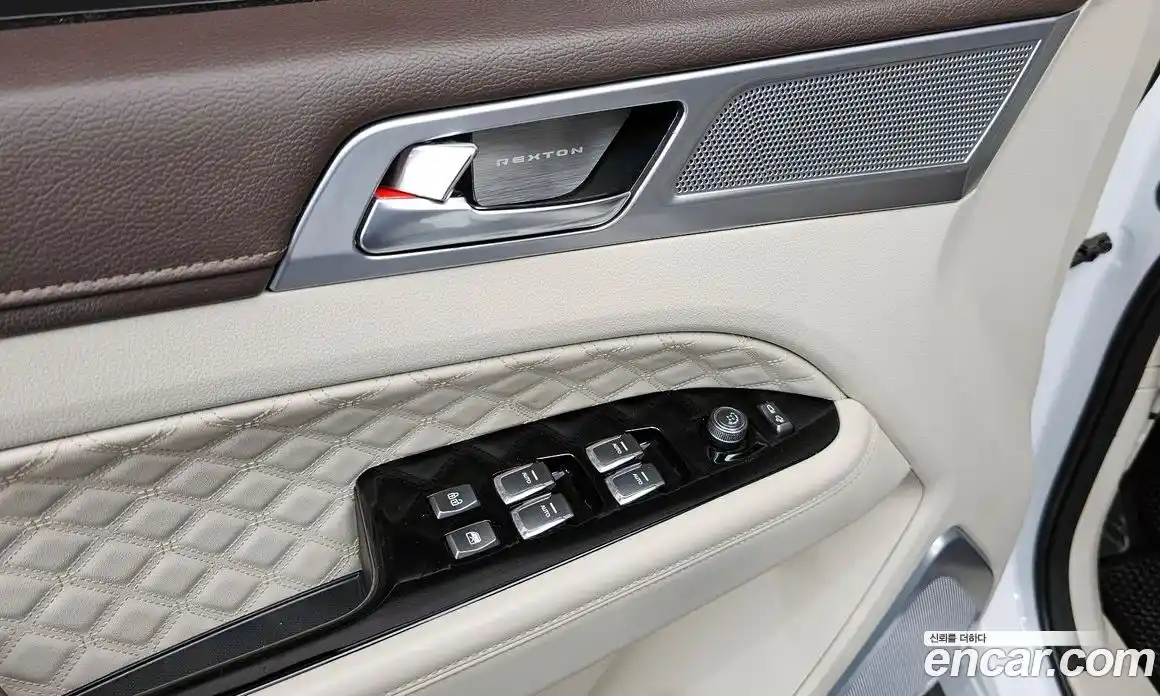 SsangYong Rexton 2021 2.2 Автомат в Москве № 30011, фото 8