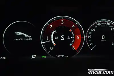 Jaguar XF 2016 2.0 Автомат в Москве № 305196, миниатюра 2