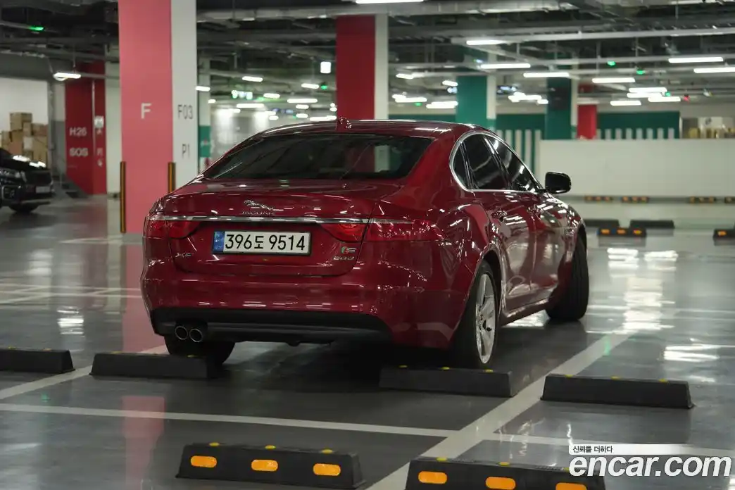 Jaguar XF 2016 2.0 Автомат в Москве № 305196, фото 6