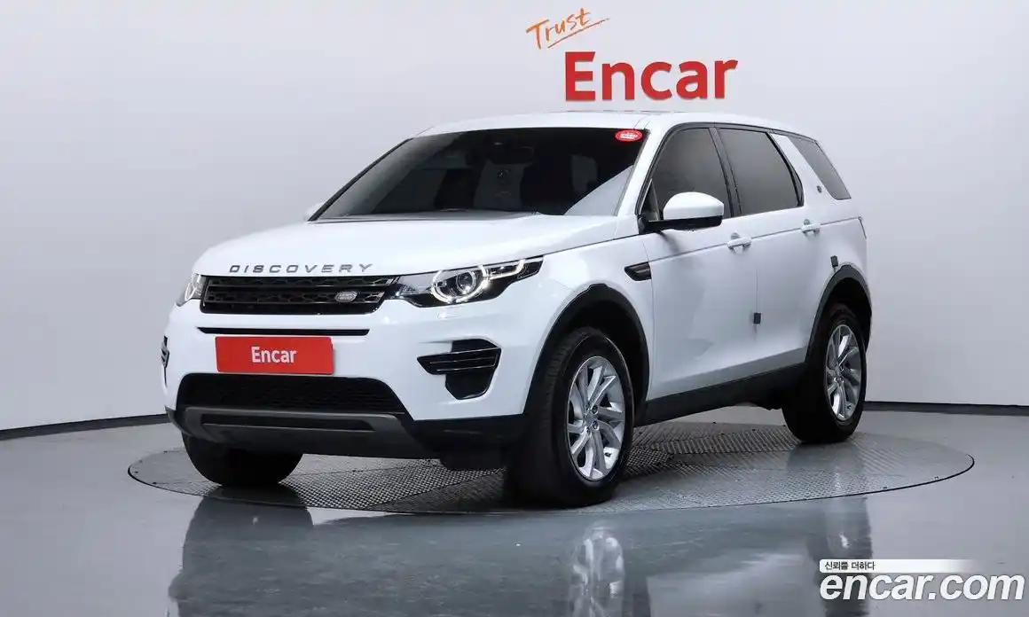 Land Rover Discovery Sport 2017 2.0 Автомат в Москве № 315664, фото 6
