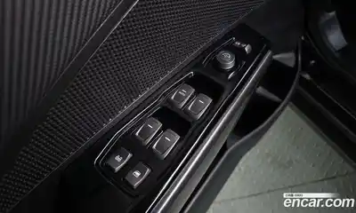 SsangYong TIBOLI 2020 1.5 Автомат в Москве № 31840, миниатюра 3