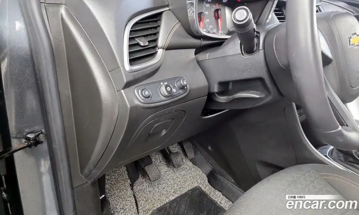 Chevrolet Trax 2018 1.4 Механическая в Москве № 327243, фото 13