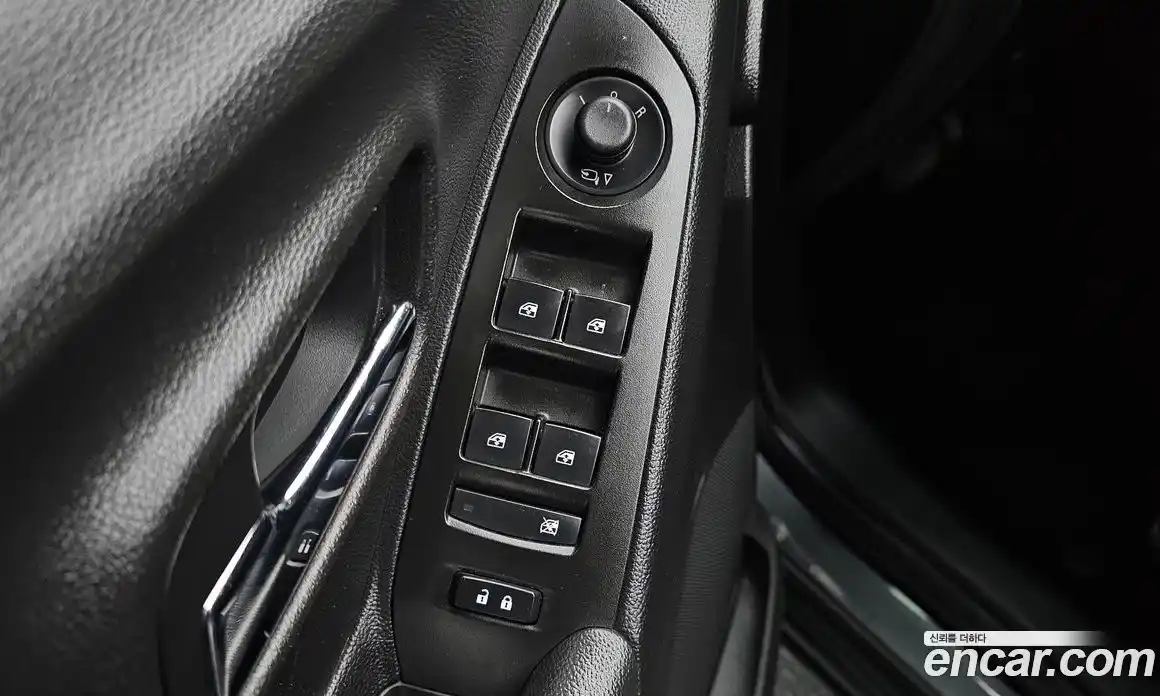 Chevrolet Trax 2018 1.4 Автомат в Москве № 332199, фото 17