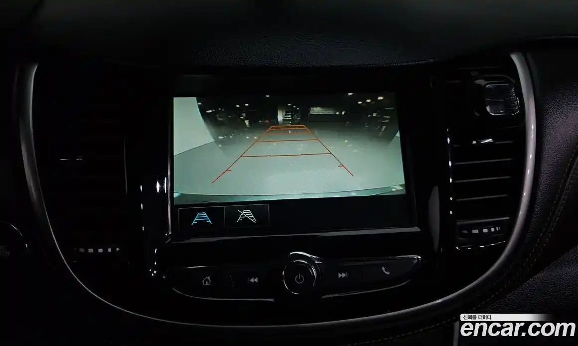 Chevrolet Trax 2018 1.4 Автомат в Москве № 332199, фото 7