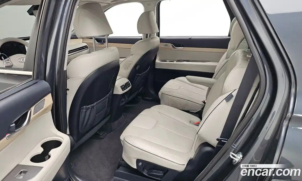 Hyundai Palisade 2023 2.2 Автомат в Москве № 335597, фото 13