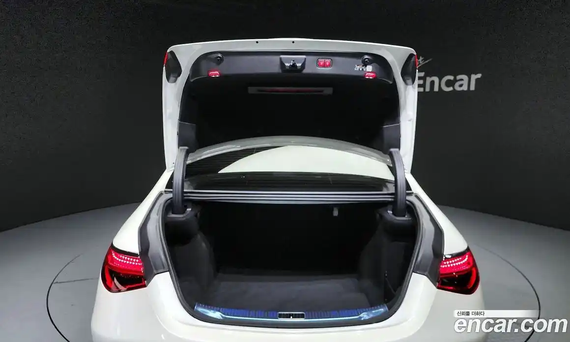 Mercedes-Benz S-Class 2023 3.0 Автомат в Москве № 338099, фото 11