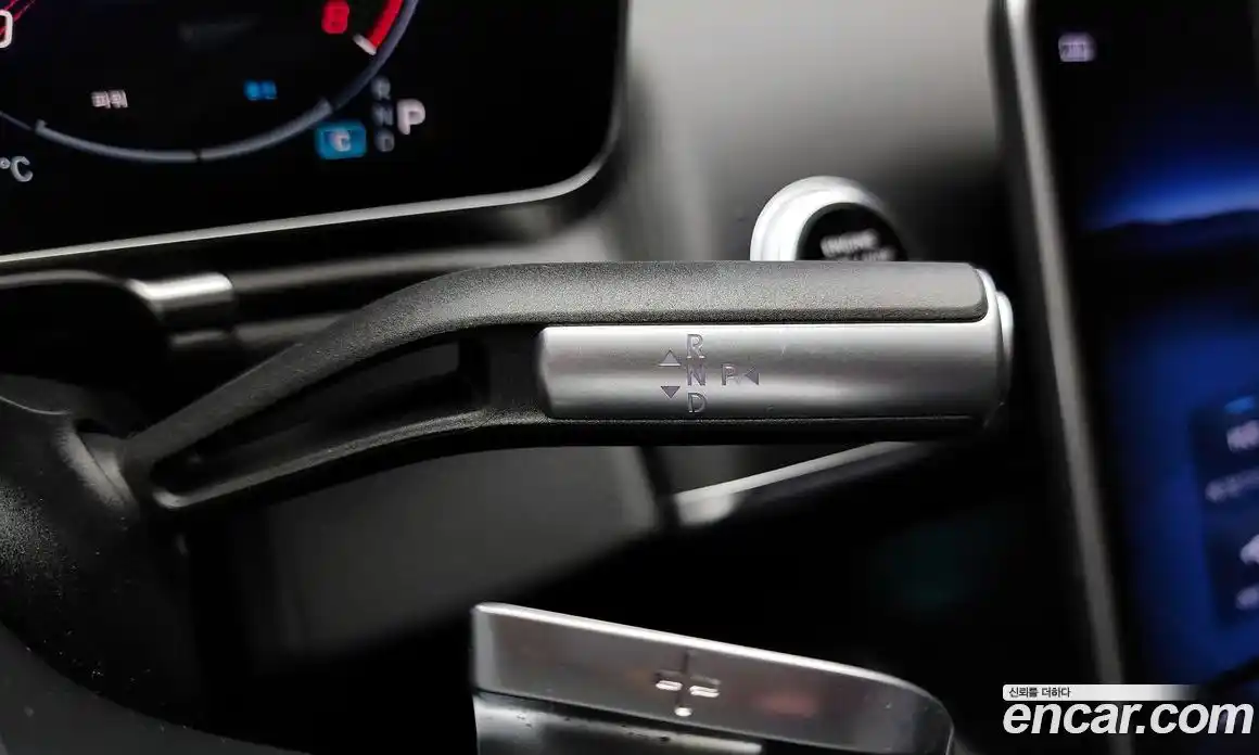 Mercedes-Benz S-Class 2023 3.0 Автомат в Москве № 338099, фото 19