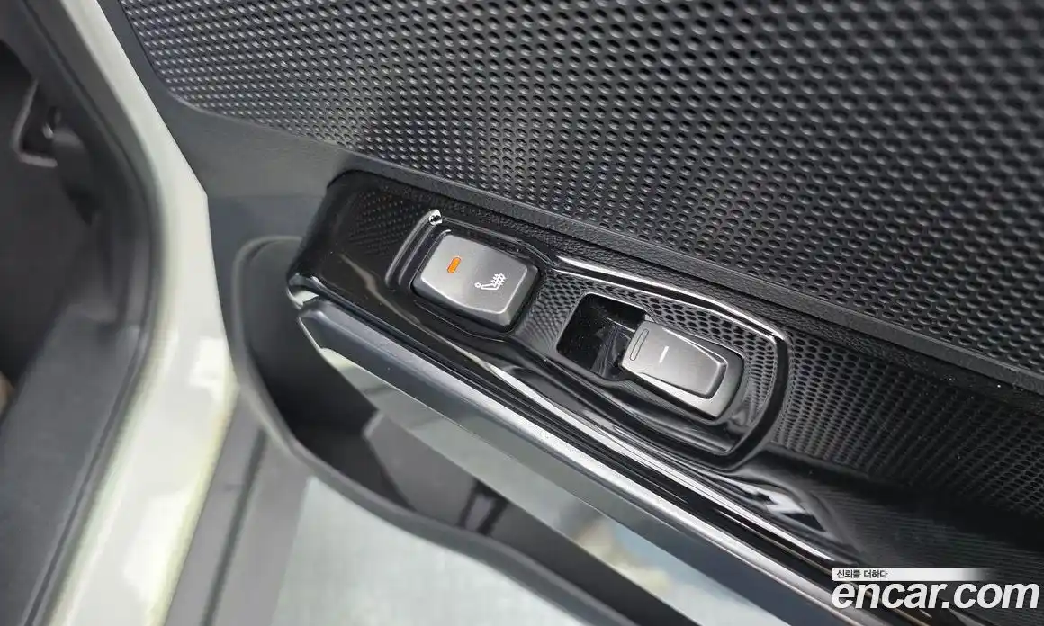 SsangYong TIBOLI 2022 1.5 Автомат в Москве № 34176, фото 17