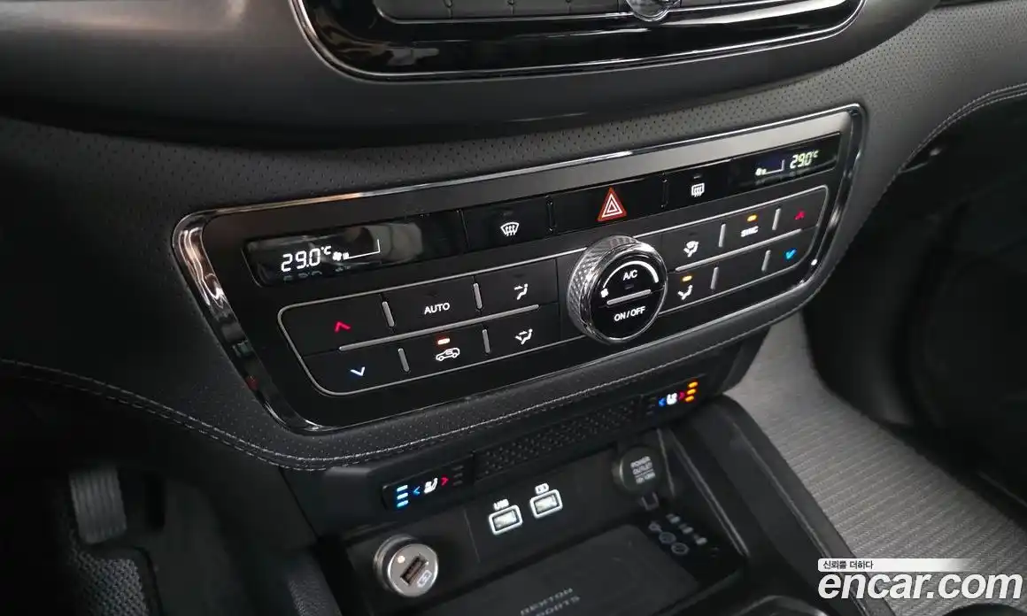 SsangYong Rexton 2023 2.2 Автомат в Москве № 34577, фото 14