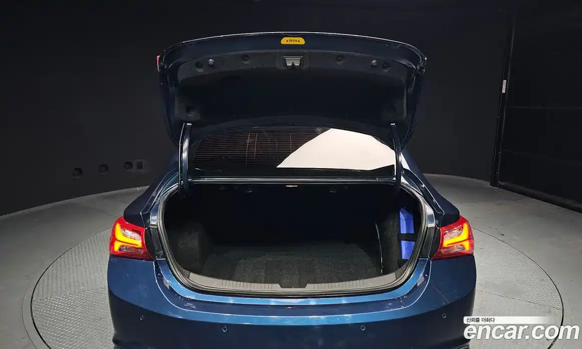 Chevrolet Malibu 2019 2.0 Автомат в Москве № 39041, фото 13