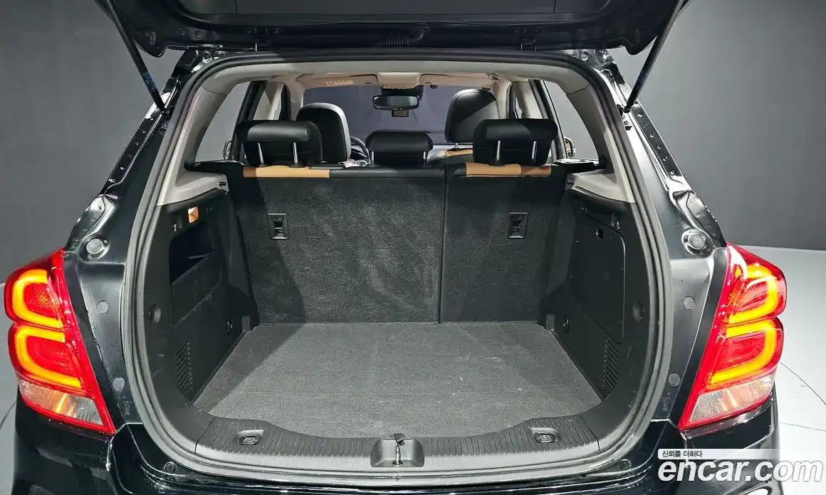 Chevrolet Trax 2017 1.6 Автомат в Москве № 39968, фото 14