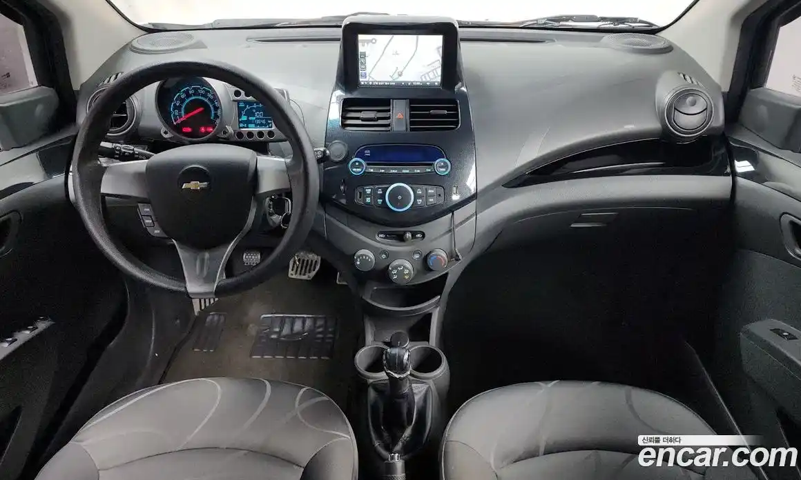 Chevrolet Spark 2012 1.0 Механическая в Москве № 40654, фото 16