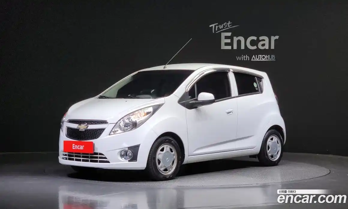 Chevrolet Spark 2012 1.0 Механическая в Москве № 40654, фото 19