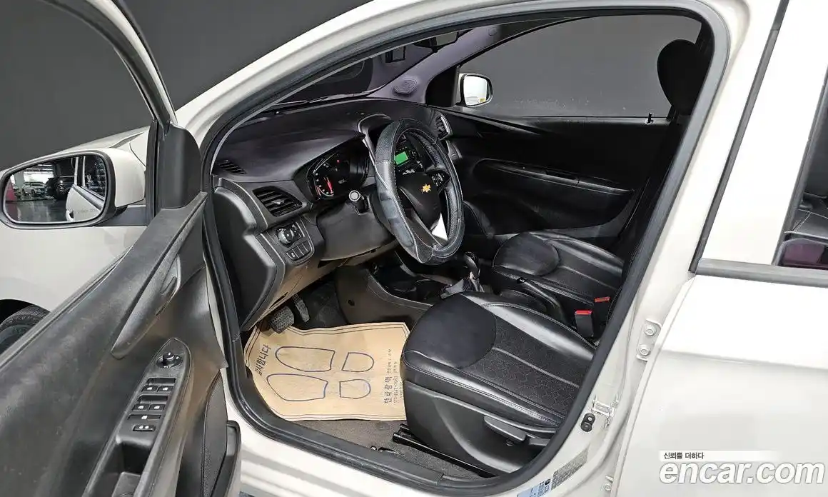 Chevrolet Spark 2017 1.0 Робот в Москве № 41475, фото 19