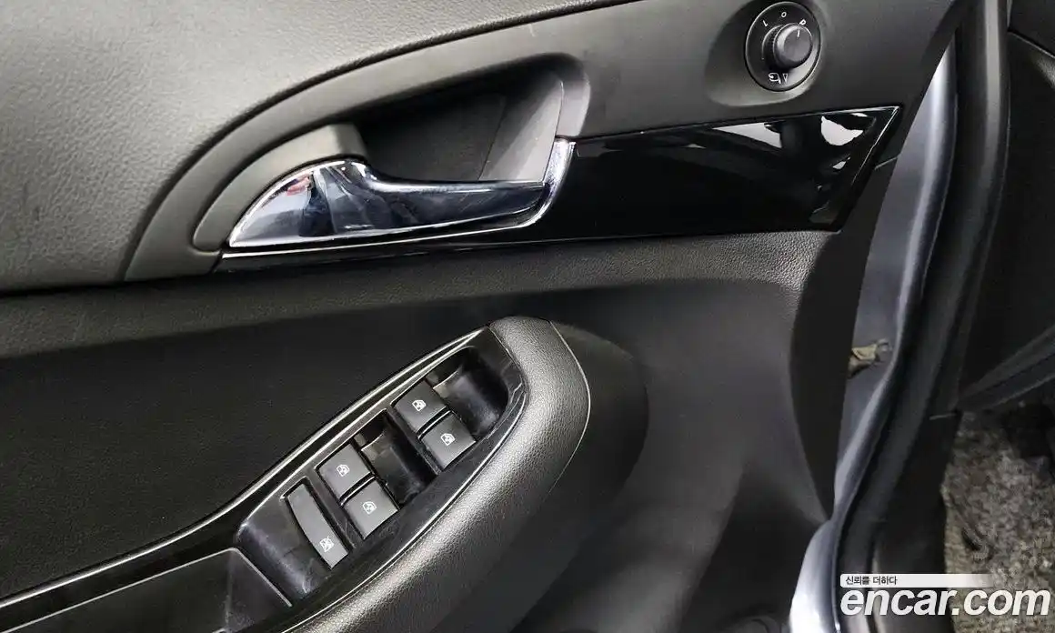 Chevrolet Orlando 2015 2.0 Автомат в Москве № 41638, фото 10