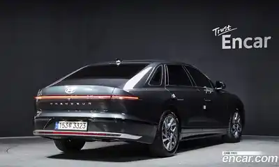 Hyundai Grandeur 2023 2.5 Автомат в Москве № 43856, миниатюра 5