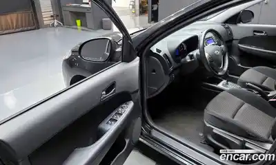 Hyundai i30 2008 1.6 Автомат в Москве № 45751, миниатюра 12