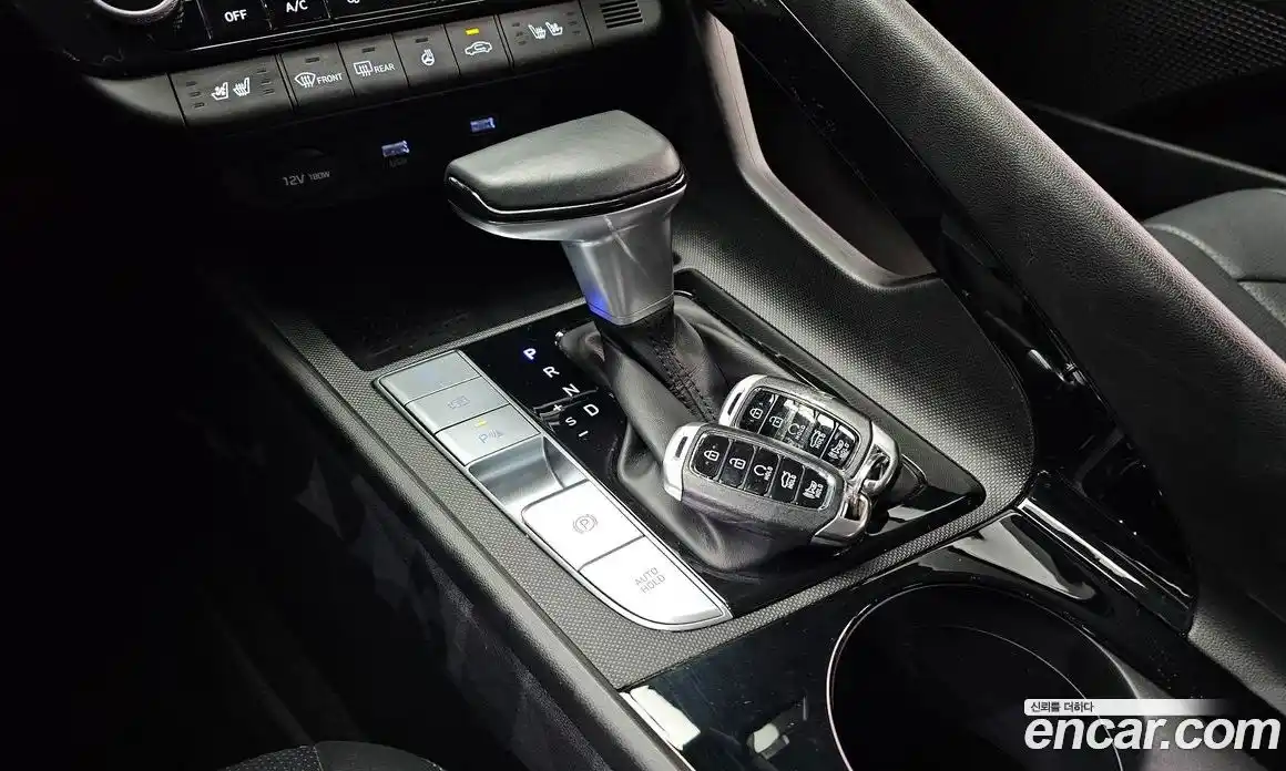 Hyundai Avante 2021 1.6 Автомат в Москве № 45834, фото 20