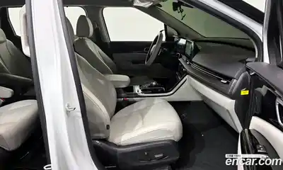 Kia Canival 2023 3.5 Автомат в Москве № 52471, миниатюра 11