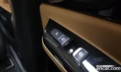 Kia Canival 2023 3.5 Автомат в Москве № 52535, миниатюра 5