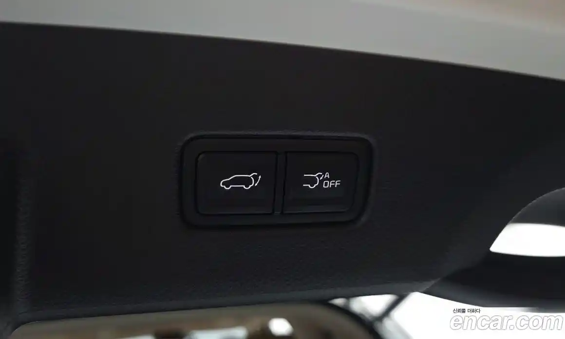 Kia Canival 2023 3.5 Автомат в Москве № 52535, фото 9